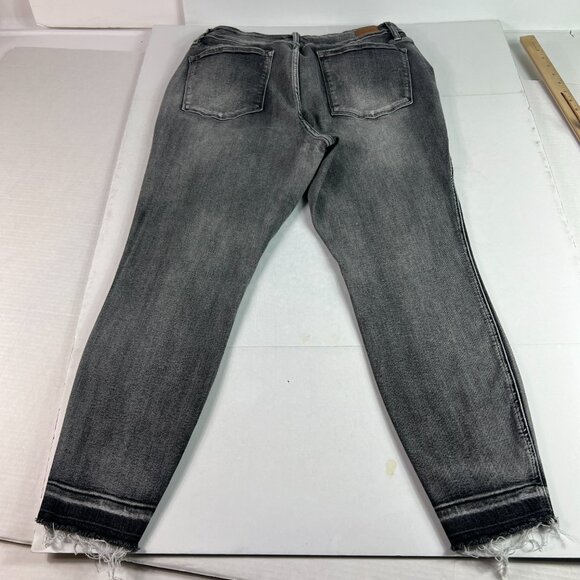 Judy Blue Jeans Women's Plus 33x26* Skinny High Rise Black Raw Hem Denim Tag 16W - Picture 9 of 16